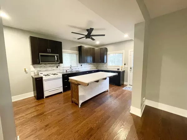 Joliet, IL 60435,604 Clement Street