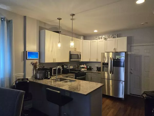 Chicago, IL 60620,8046 S Laflin Street