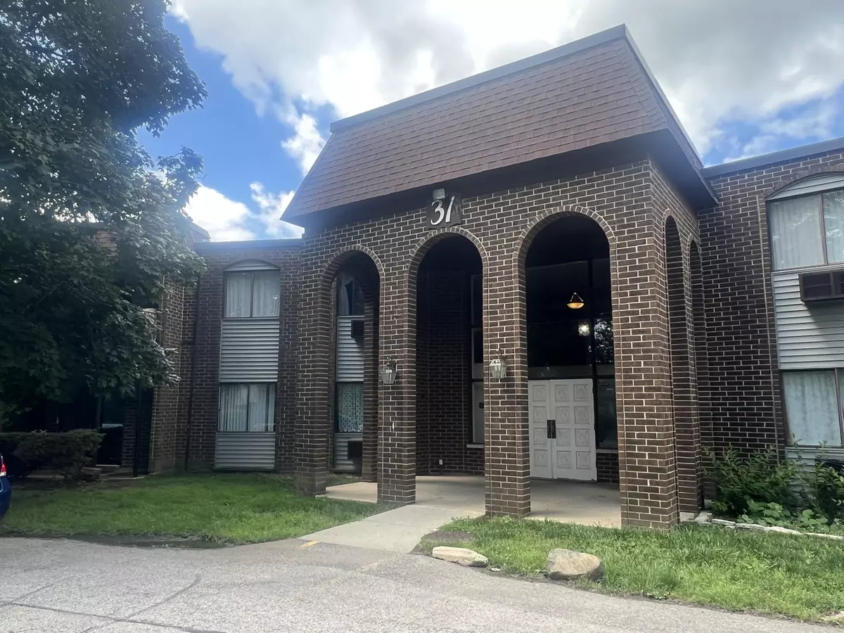 Mundelein, IL 60060,31 Washington Boulevard #108