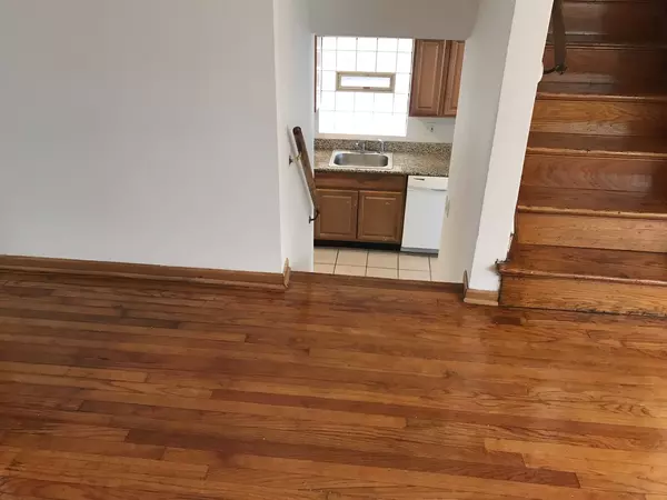 Chicago, IL 60619,8610 S Wabash Avenue