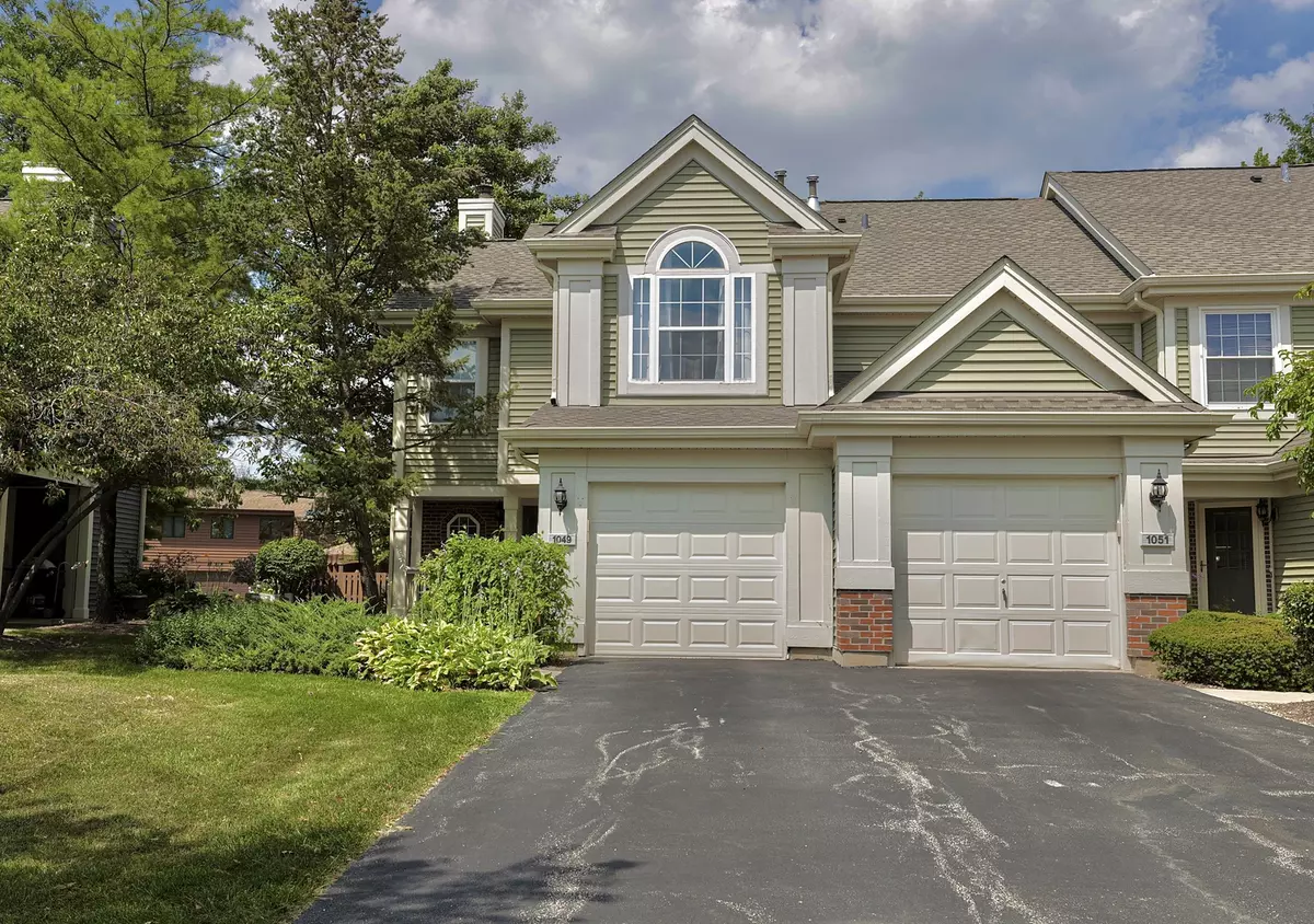 Elk Grove Village, IL 60007,1049 Talbots Lane #106