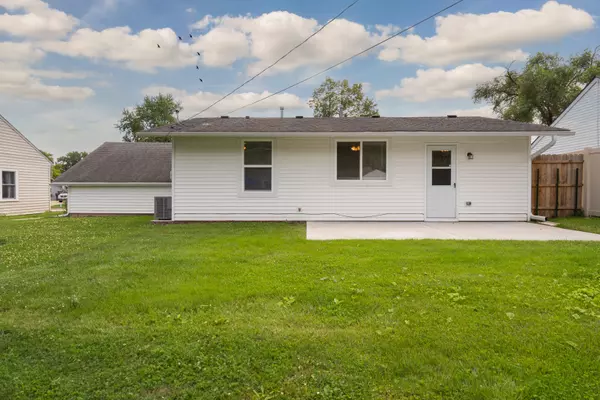 Streamwood, IL 60107,6 E Briarwood Drive