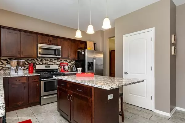 Bolingbrook, IL 60490,103 S Cranberry Street