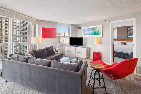 Chicago, IL 60654,545 N Dearborn Street #2704