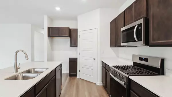 Wonder Lake, IL 60097,2275 redwood Trail