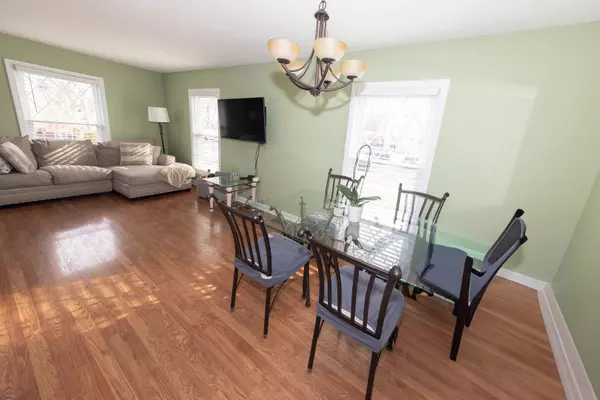 Westchester, IL 60154,802 Bristol Avenue