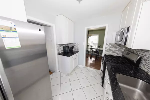 Westchester, IL 60154,802 Bristol Avenue