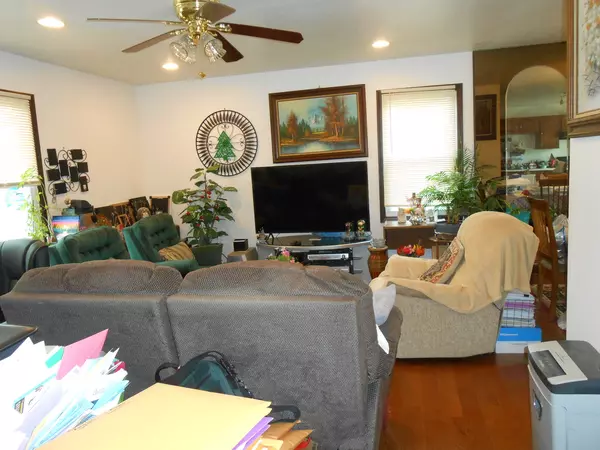 Elk Grove Village, IL 60007,1603 Dakota Drive
