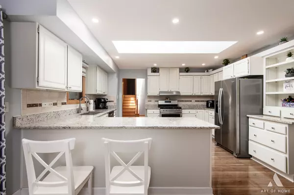 Tinley Park, IL 60477,7348 163rd Street