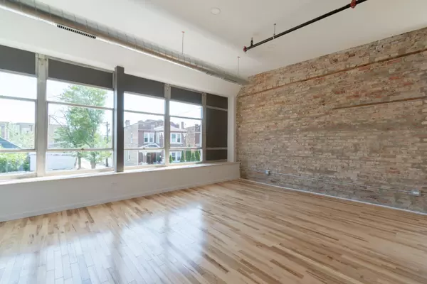 Berwyn, IL 60402,2202 Lombard Avenue #206