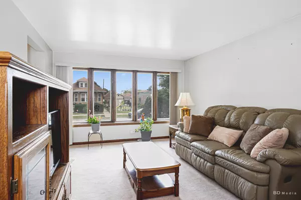 Chicago, IL 60638,5118 S Melvina Avenue