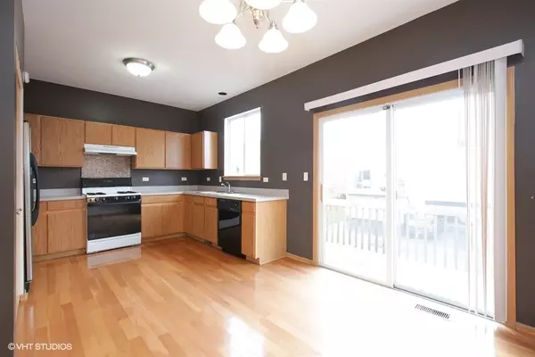 Elgin, IL 60120,468 Littleton Trail