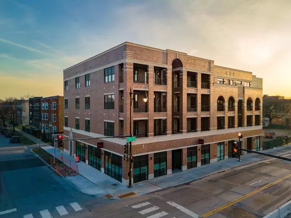 4704 S St Lawrence Avenue #4W, Chicago, IL 60615