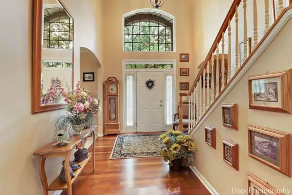 Mchenry, IL 60050,1606 Tecumseh Drive