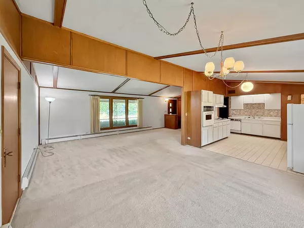 Freeport, IL 61032,1460 Bolkinwood Drive