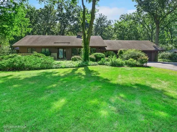Riverwoods, IL 60015,1919 Thornwood Lane
