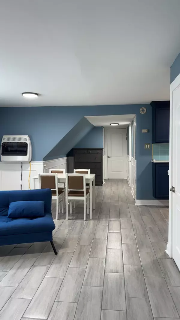 Cicero, IL 60804,1429 S 49th Avenue #3