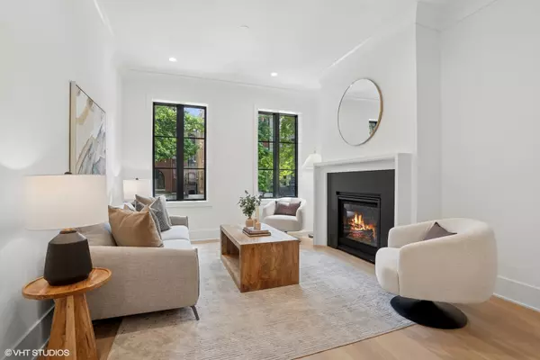 Chicago, IL 60614,2118 N Sheffield Avenue #1