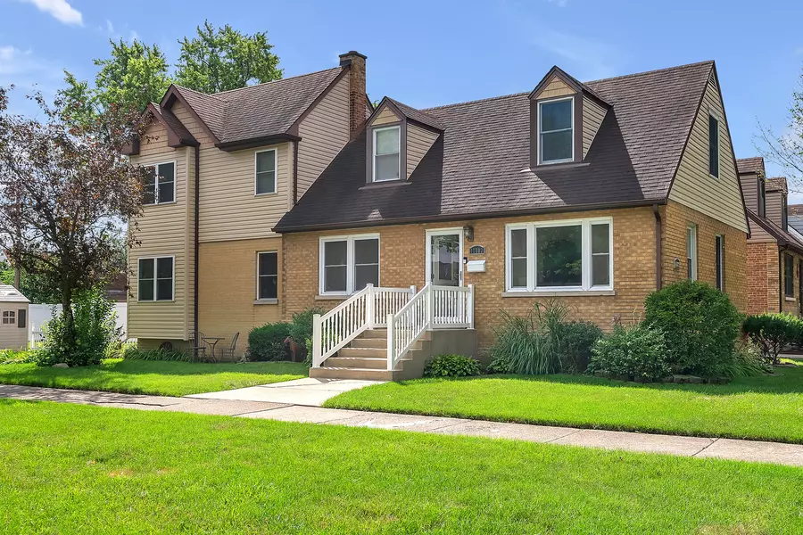 17803 Escanaba Avenue, Lansing, IL 60438