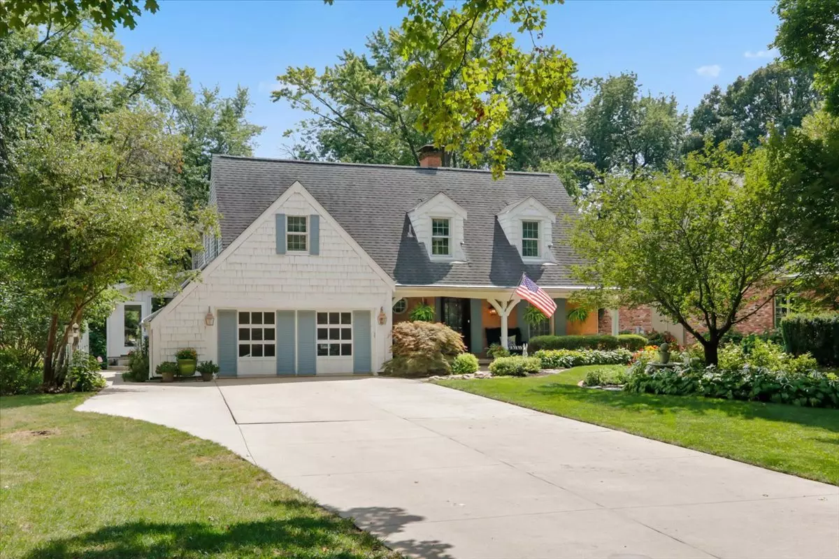 Bloomington, IL 61701,17 Sunset Road