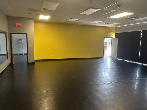 Palos Heights, IL 60463,6359 W 135th Street