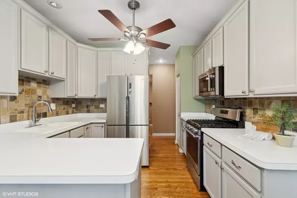 Cary, IL 60013,282 Charlotte Court