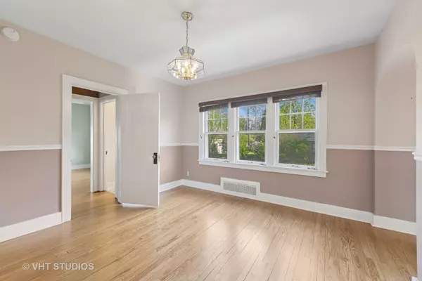 Downers Grove, IL 60515,4941 Montgomery Avenue