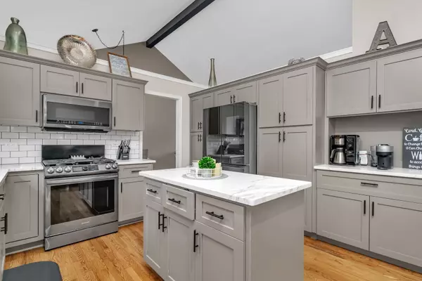 Minooka, IL 60447,401 Feeney Drive