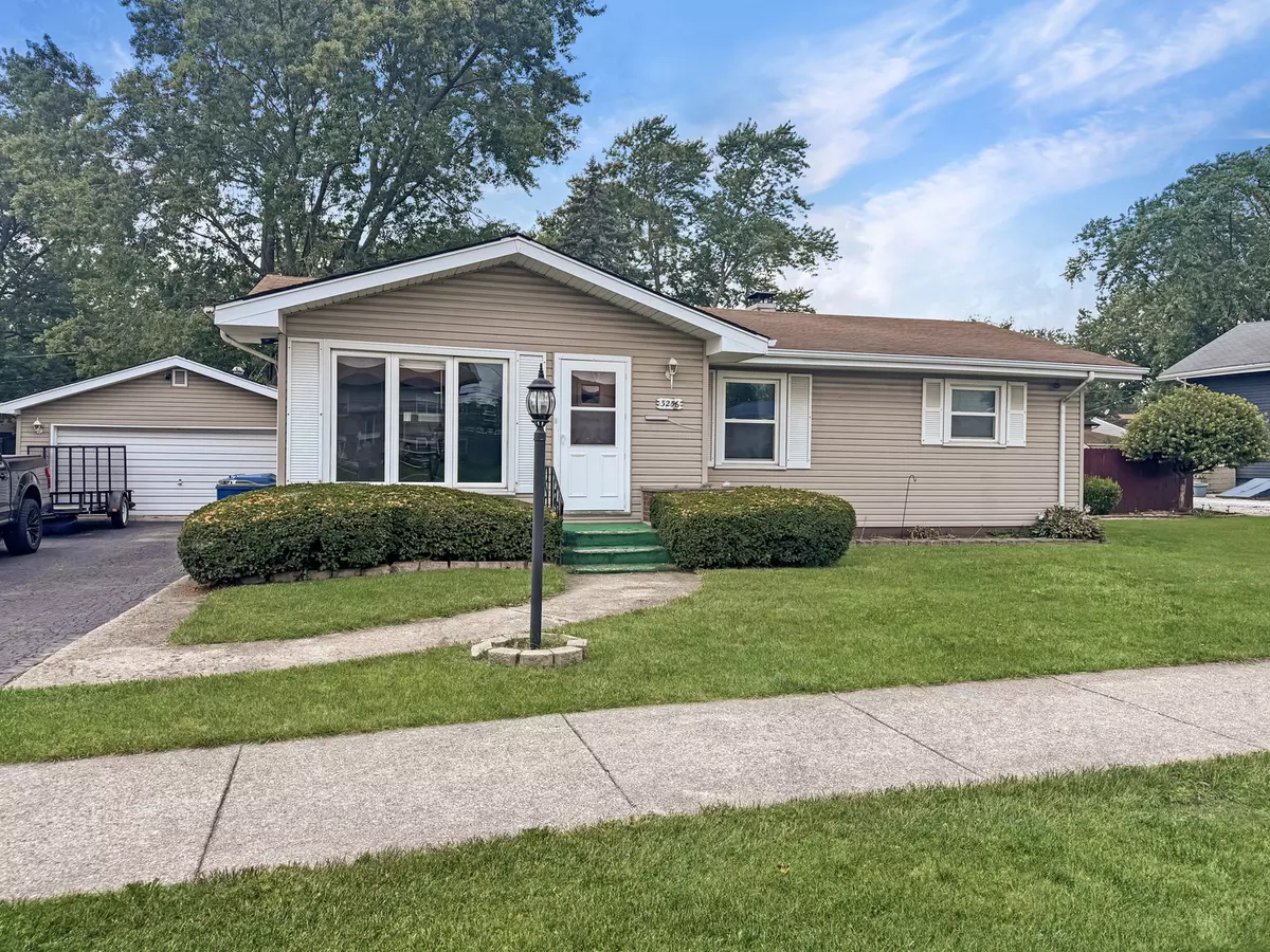 Steger, IL 60475,3236 Hopkins Street