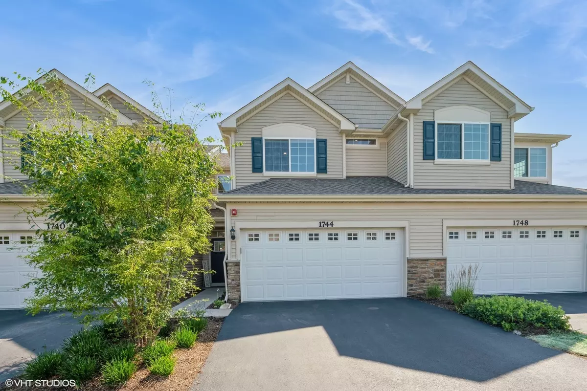 Batavia, IL 60510,1744 Carlstedt Drive
