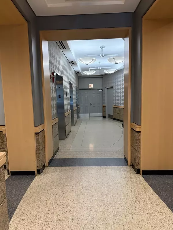 Chicago, IL 60616,1600 S PRAIRIE Avenue #1607