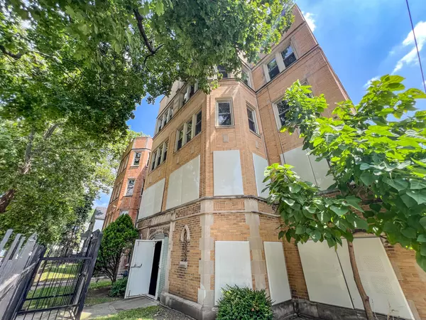 7959 S Muskegon Avenue, Chicago, IL 60617