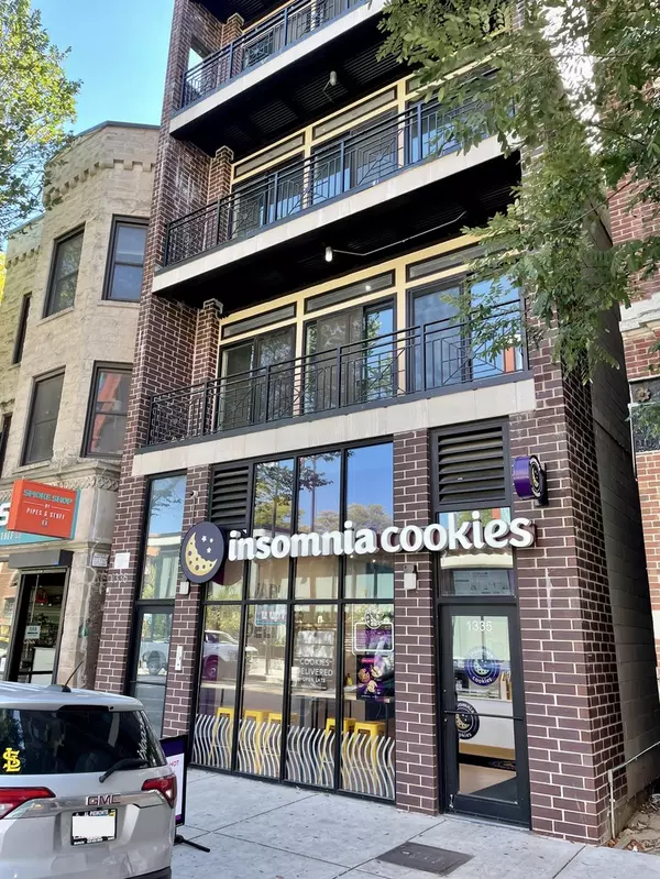 1335 W Taylor Street, Chicago, IL 60607