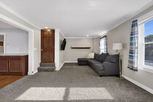 Lockport, IL 60441,432 E 8TH Street