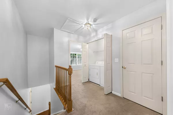 Round Lake Beach, IL 60073,1170 N Nature Court #1579