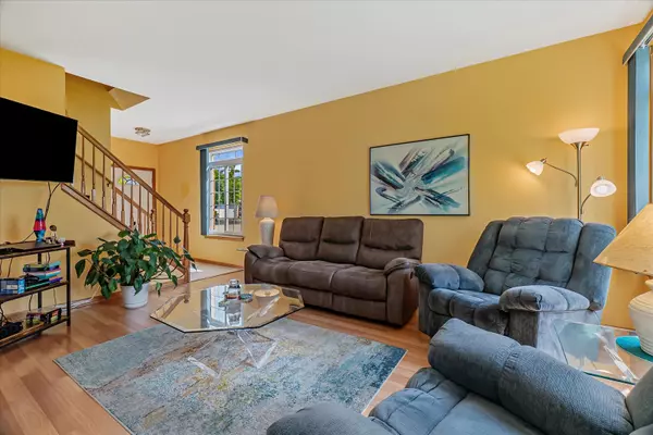 Tinley Park, IL 60487,8423 Stratford Drive