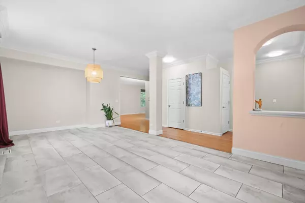 Carpentersville, IL 60110,484 Rosewood Drive