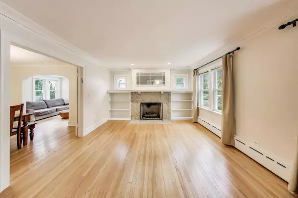 Highland Park, IL 60035,1345 Saint Johns Avenue