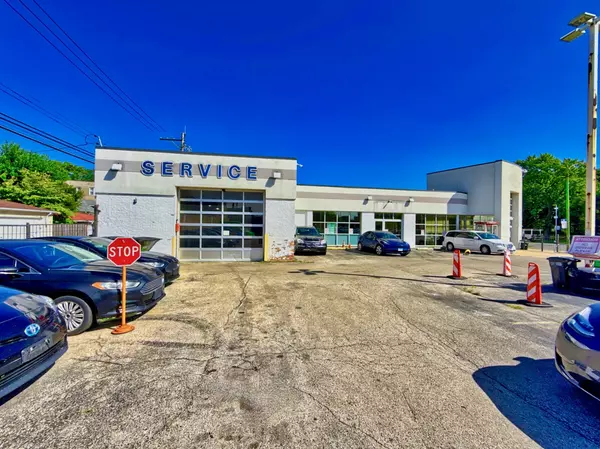 Chicago, IL 60659,Address not disclosed