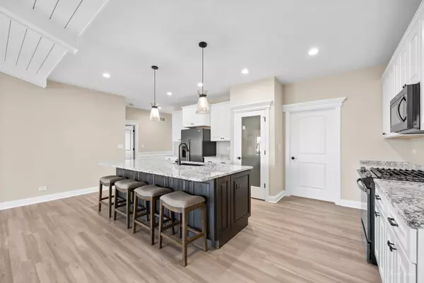 Channahon, IL 60410,25127 S Westwind Drive