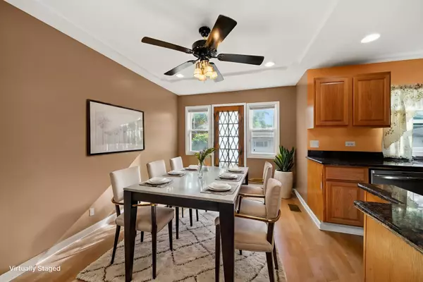 Chicago, IL 60628,9605 S Emerald Avenue