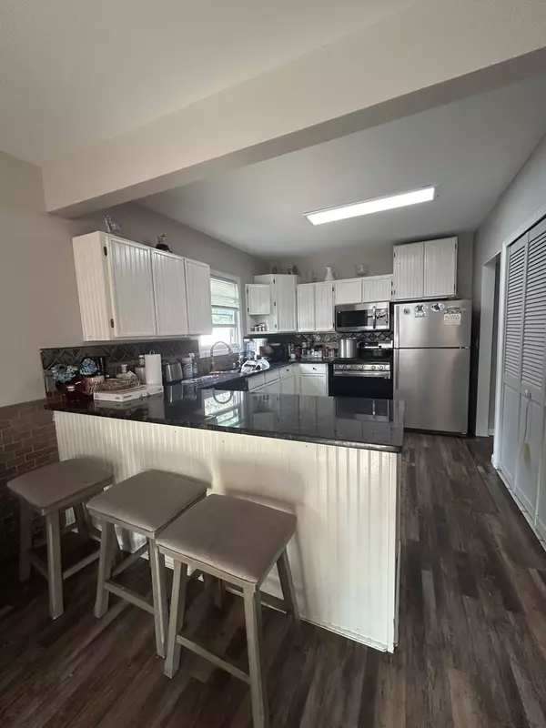 Crystal Lake, IL 60014,354 Millard Avenue