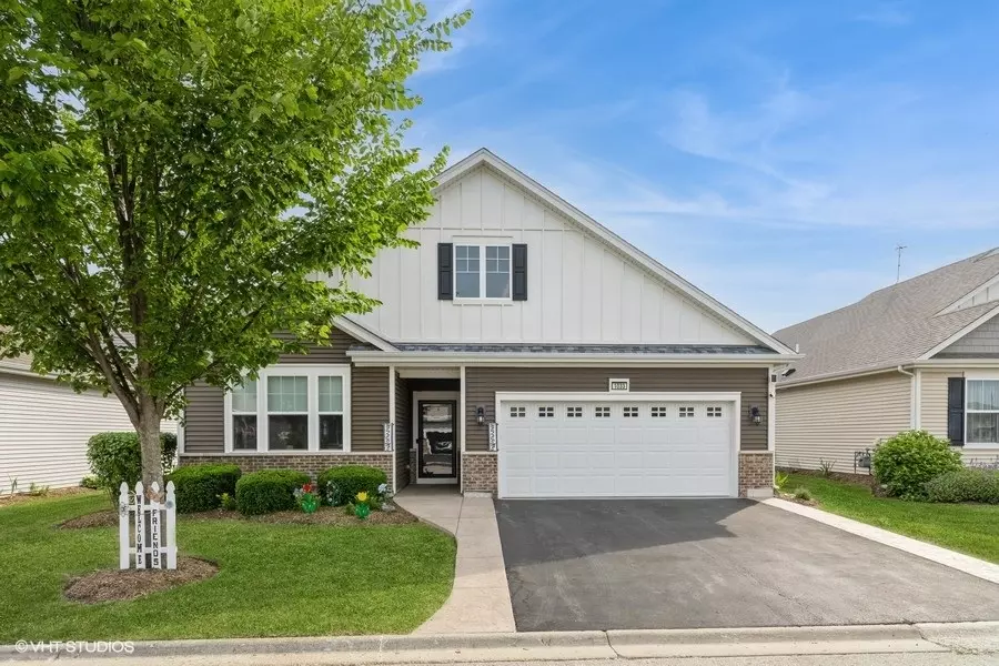Pingree Grove, IL 60140,1033 Carolina Court