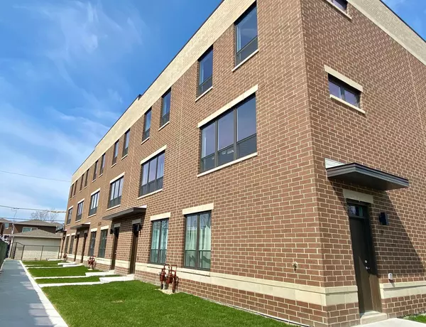 Chicago, IL 60609,3638 S Western Avenue #E