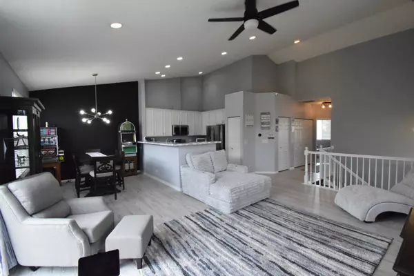 Hanover Park, IL 60133,1630 Dogwood Lane