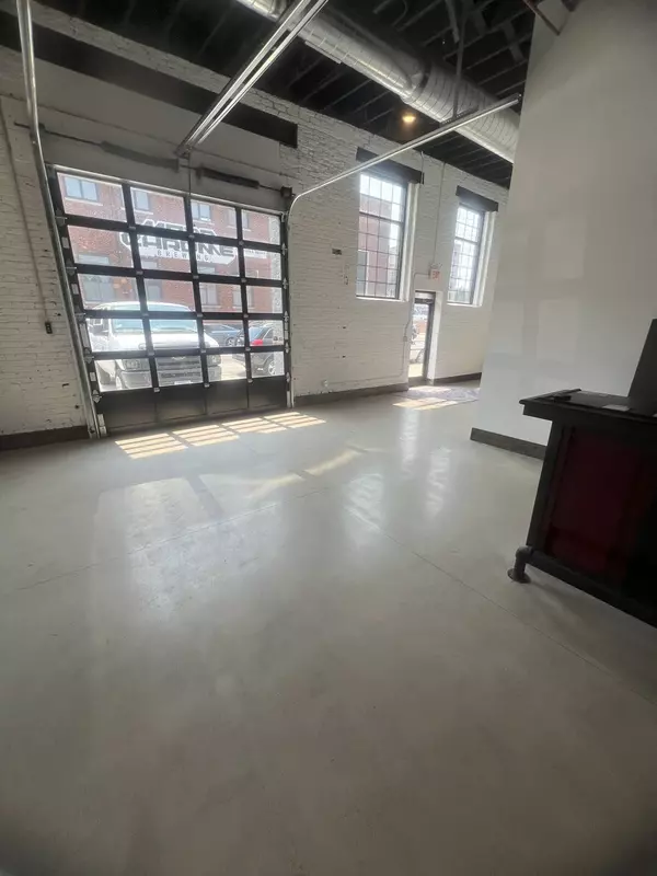 Chicago, IL 60608,1030 W 21st Street