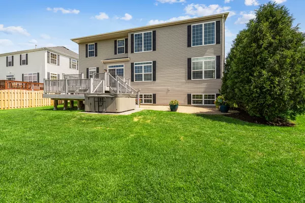 Woodstock, IL 60098,3021 Braeburn Way
