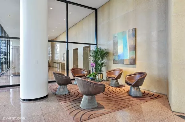 Chicago, IL 60601,155 N Harbor Drive #2611