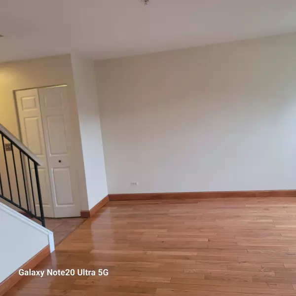 Mundelein, IL 60060,1431 Orleans Drive #1431