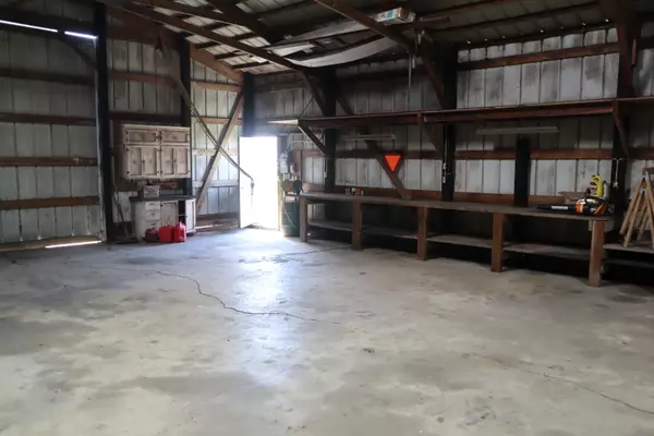 Walnut, IL 61376,132 Indian Head Road